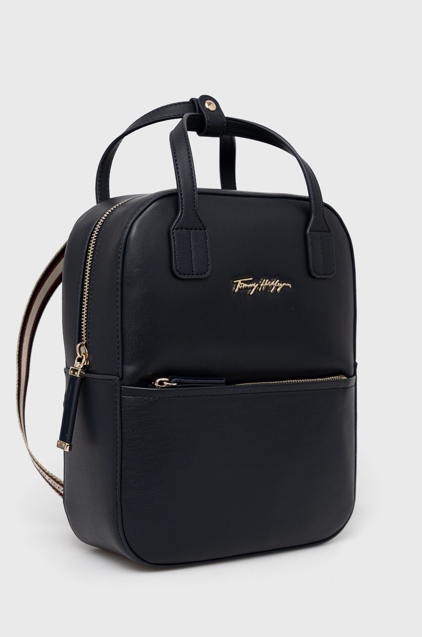 

Рюкзак Tommy Hilfiger женский цвет синий маленький гладкий