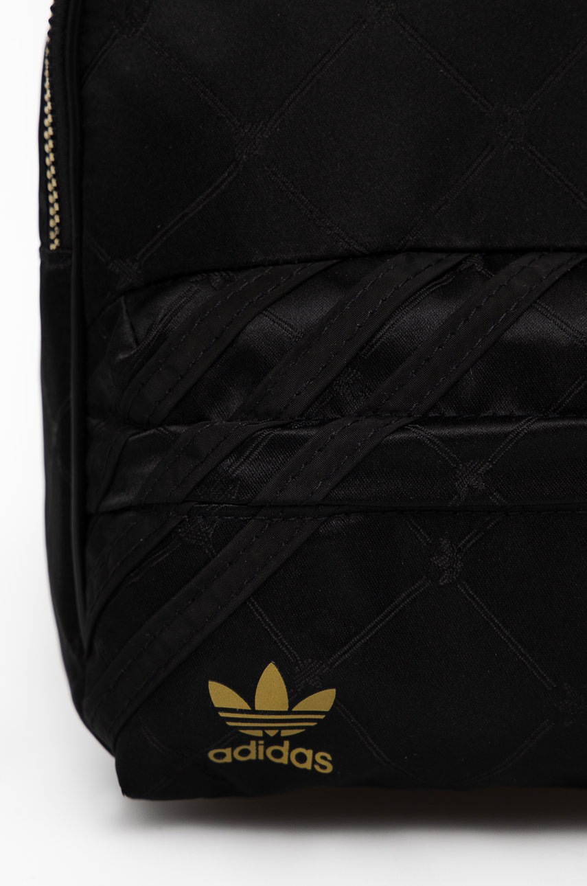 

Рюкзак adidas Originals женский цвет чёрный маленький гладкий