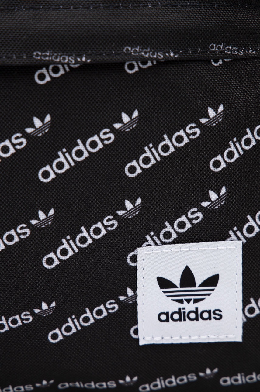 

Рюкзак adidas Originals чоловічий колір чорний великий візерунок
