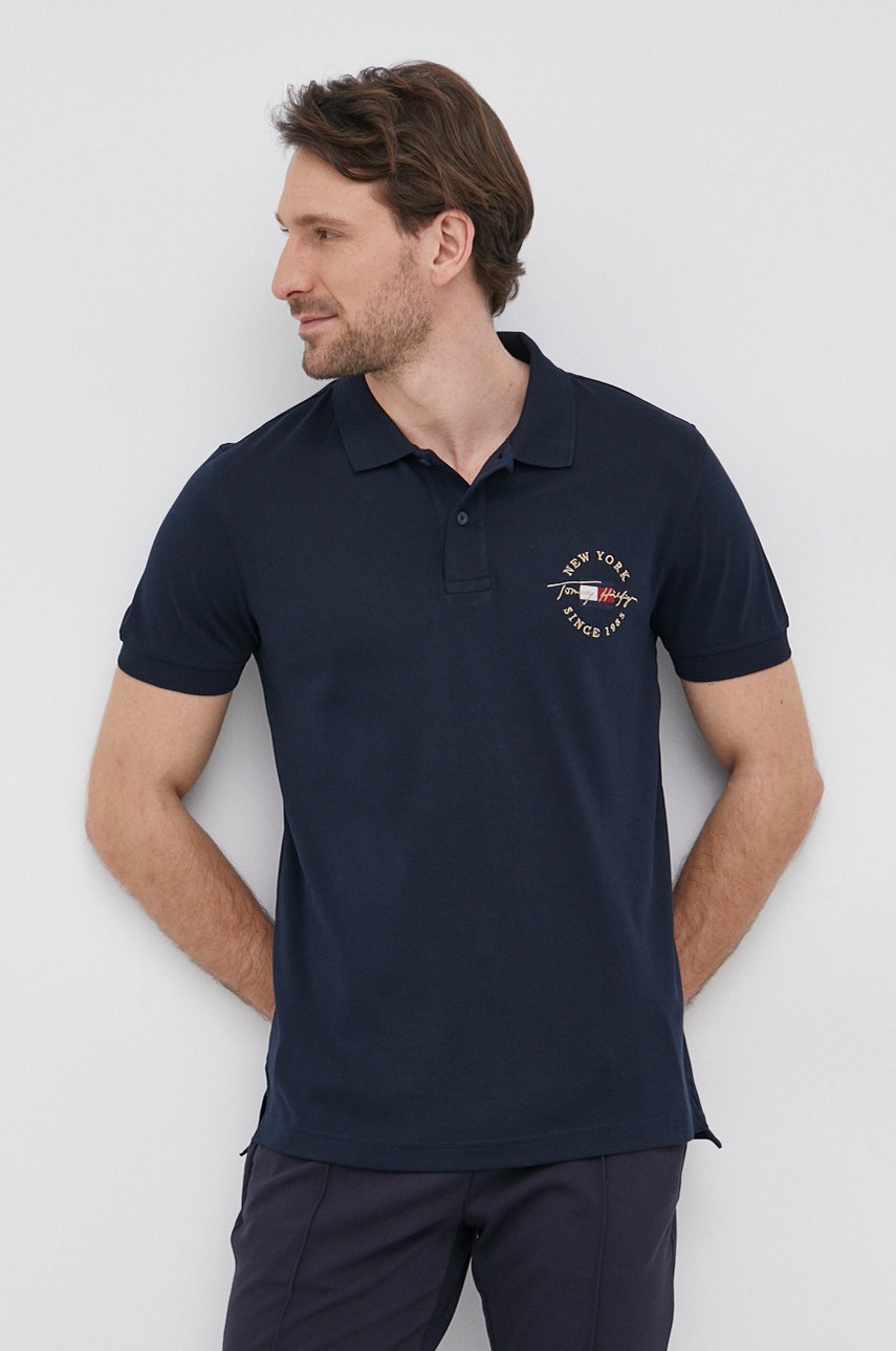 

Памучна тениска с яка Tommy Hilfiger в тъмносиньо с изчистен дизайн, Тъмносин