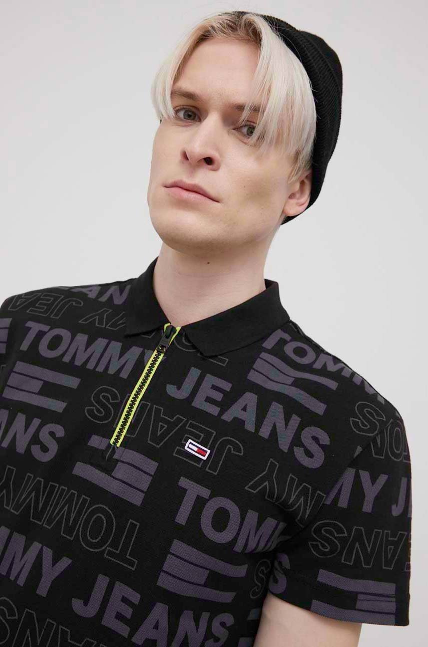 

Памучна тениска с яка Tommy Jeans в черно с десен, Черен