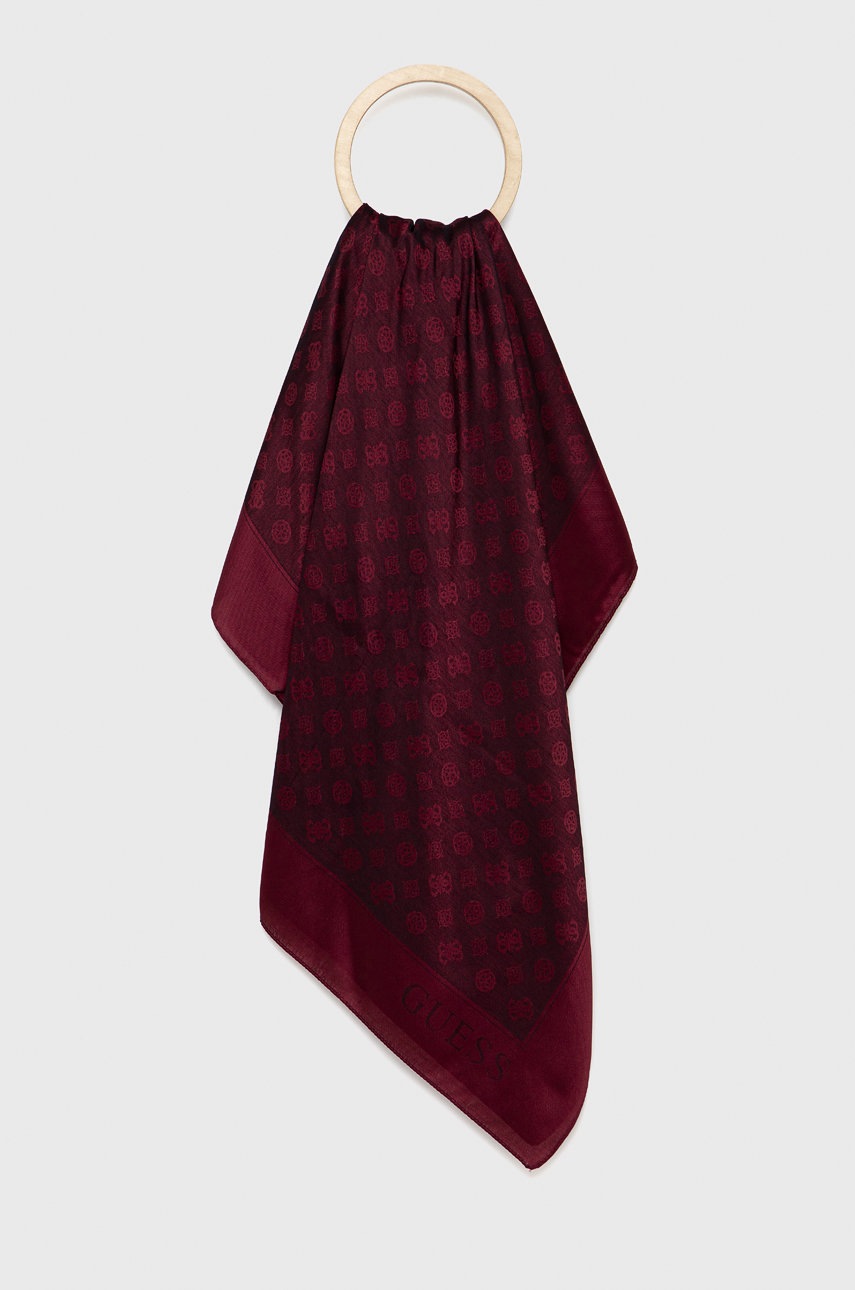 

Тънък шал Guess дамски в бордо с десен