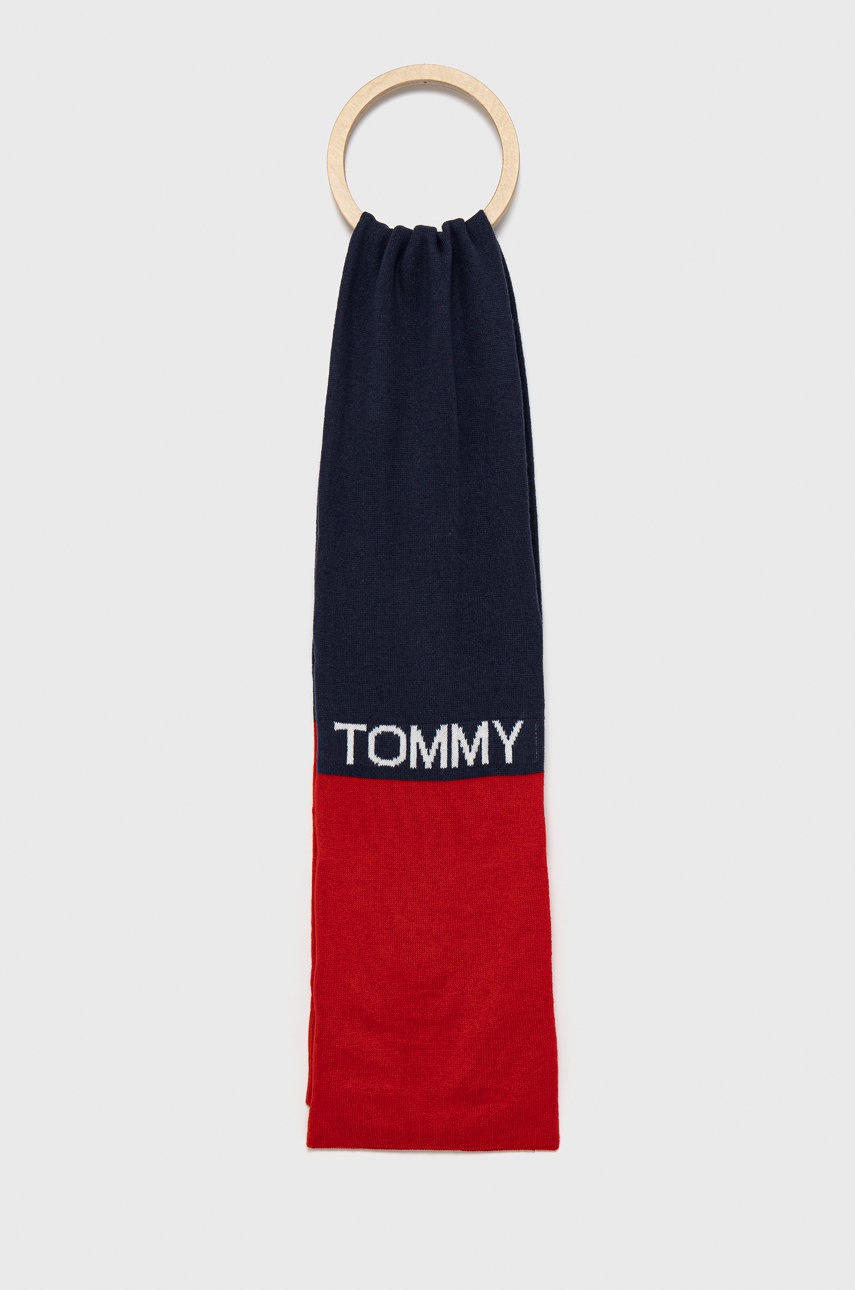 

Шал с вълна Tommy Hilfiger в тъмносиньо с десен, Тъмносин