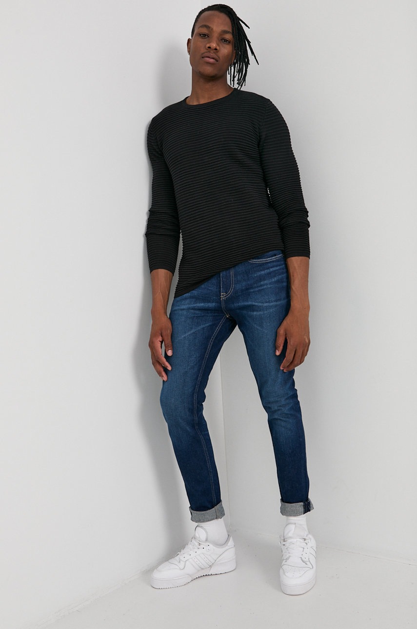 

Джинсы Tommy Jeans Austin мужские