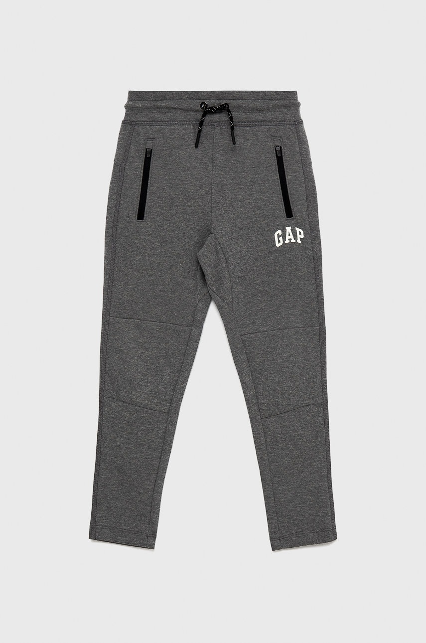 

Детски панталон GAP в сиво с принт, Сив