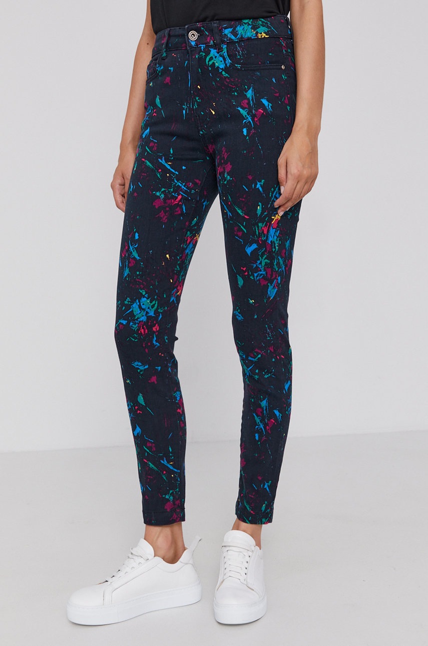 

Дънки Desigual Splatter дамски в тъмносиньо със стандартна талия, Тъмносин