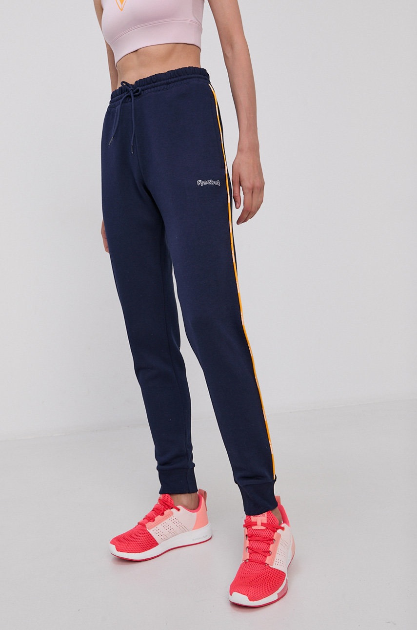 

Брюки Reebok GS9327 женские цвет синий с аппликацией