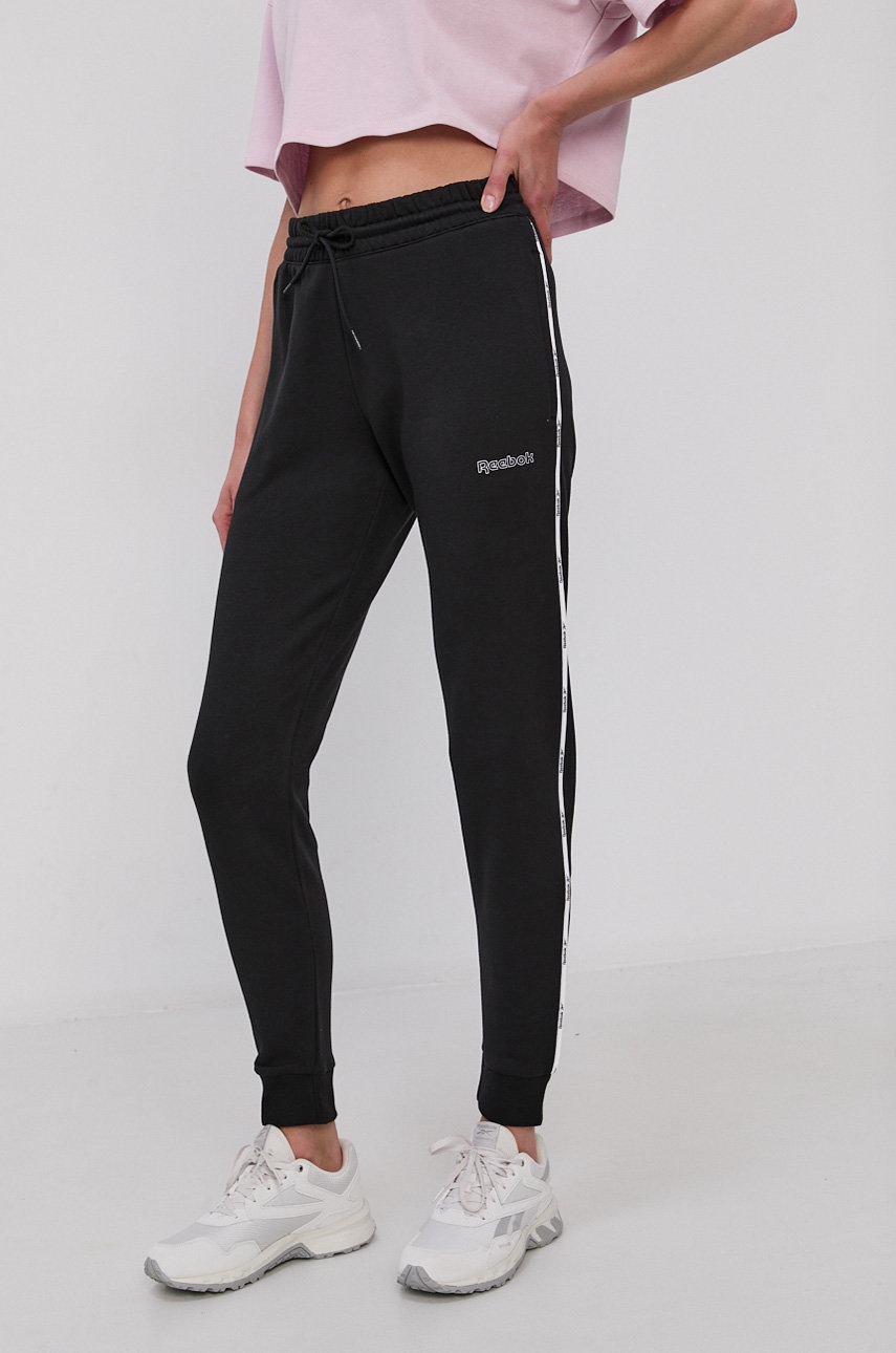 

Штани Reebok GV3302 жіночі колір чорний гладкі