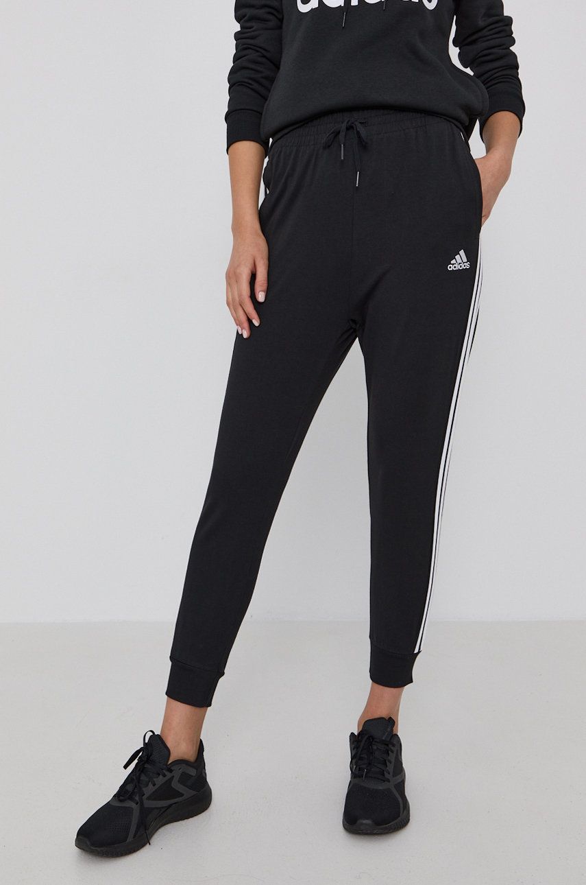 Adidas Pantaloni Gr9604 Femei, Culoarea Negru, Cu Imprimeu