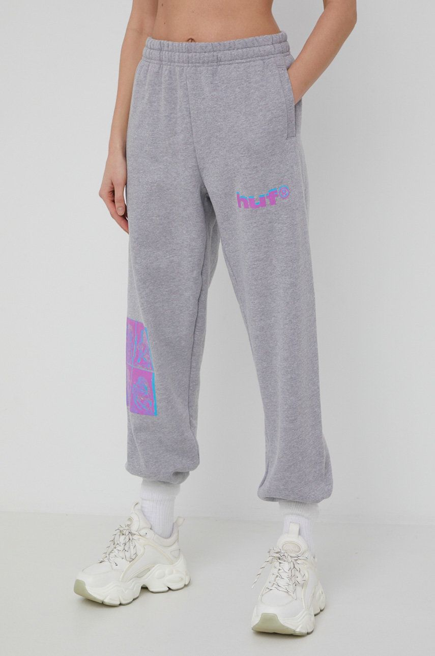 HUF pantaloni femei, culoarea gri, cu imprimeu answear.ro imagine megaplaza.ro