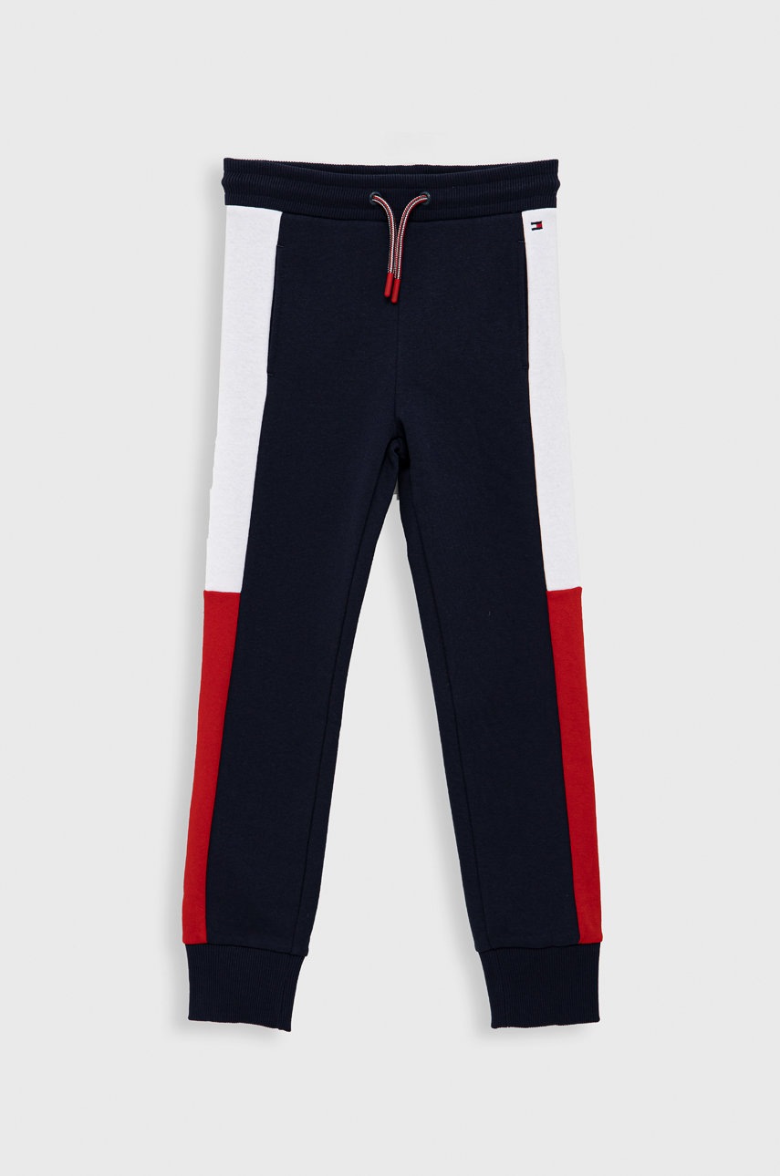 

Детски панталон Tommy Hilfiger в тъмносиньо с десен, Тъмносин