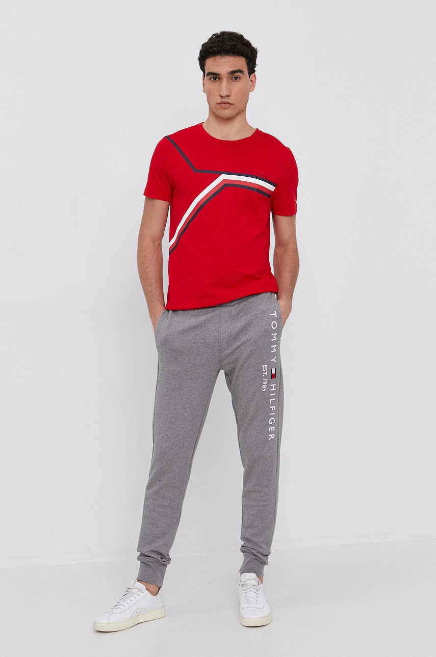 

Брюки Tommy Hilfiger мужские цвет серый с аппликацией