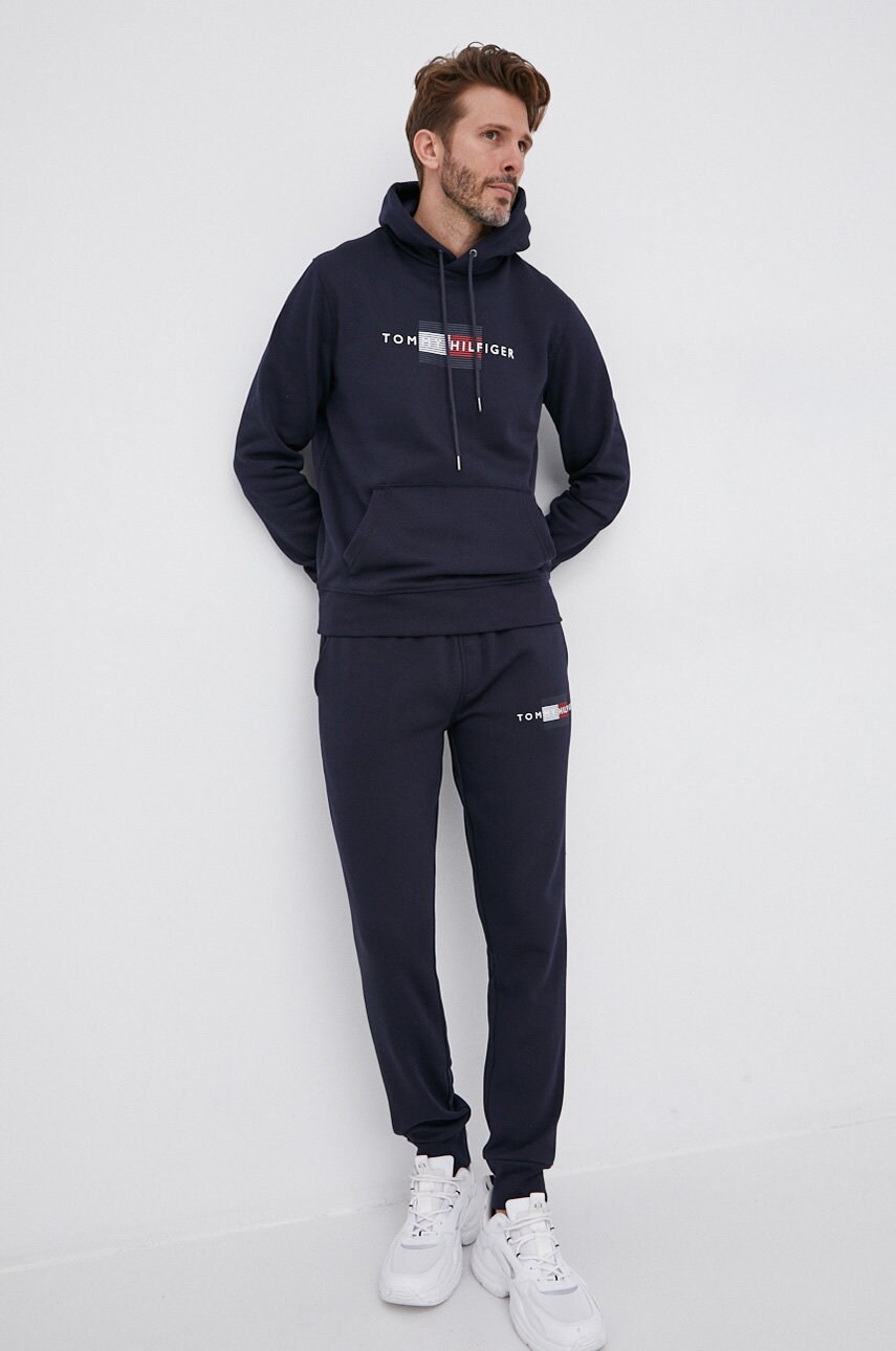 

Штани Tommy Hilfiger чоловічі колір синій з принтом