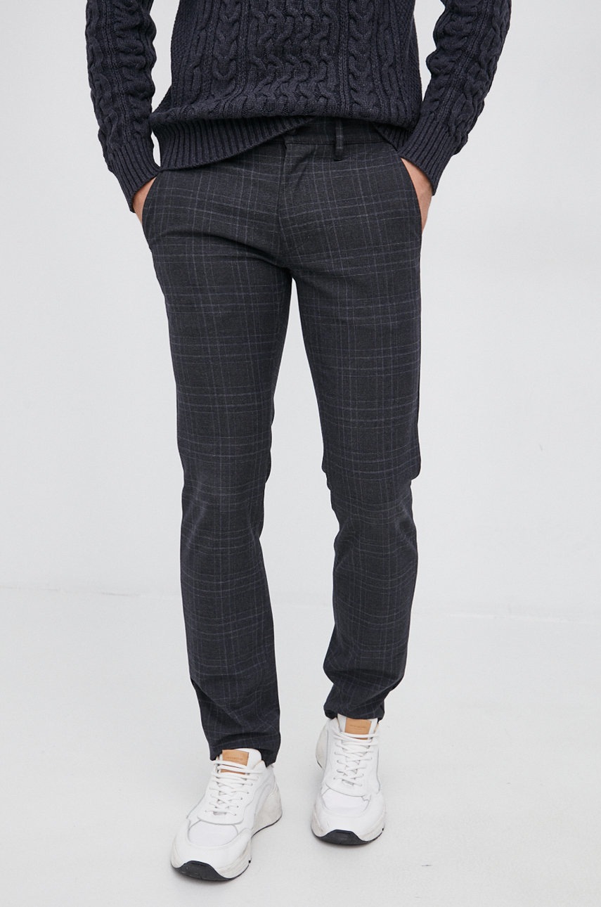 

Штани Boss чоловічі колір чорний фасон chinos