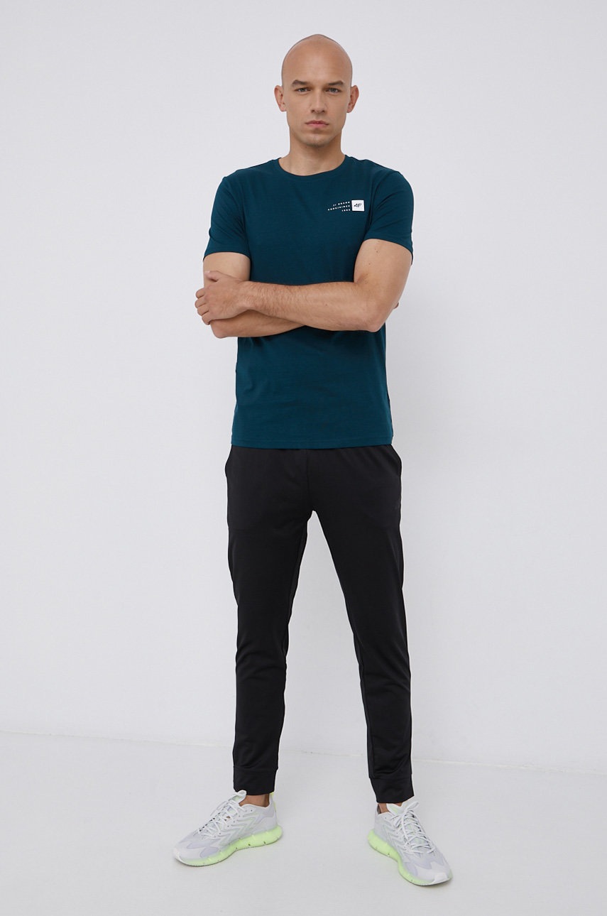 

Штани 4F чоловічі колір чорний фасон jogger