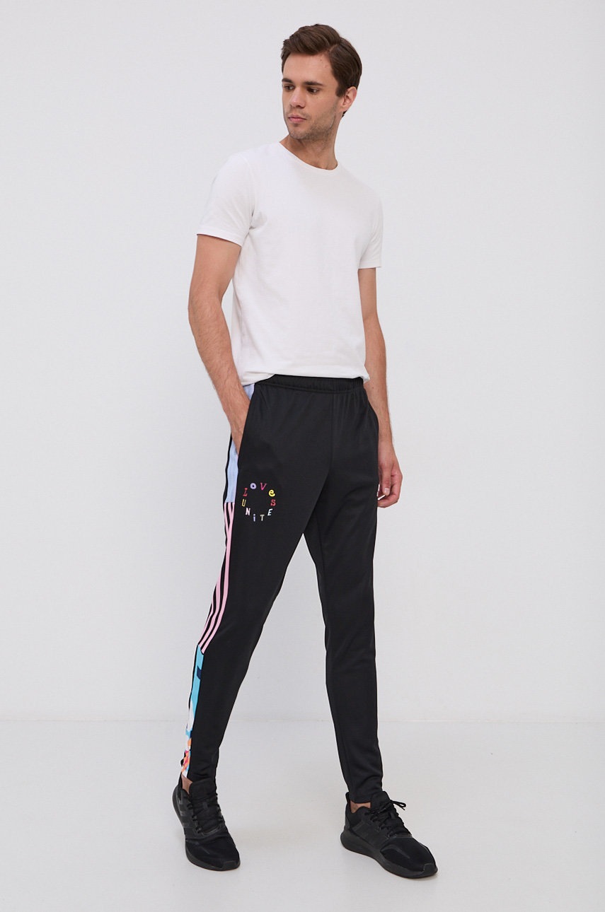 

Брюки adidas Performance мужские цвет чёрный с принтом