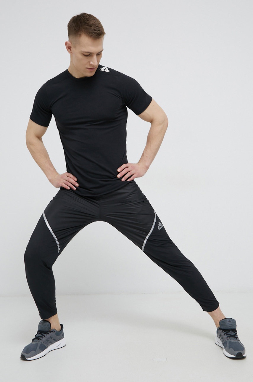 

Брюки adidas Performance GU0281 мужские цвет чёрный jogger