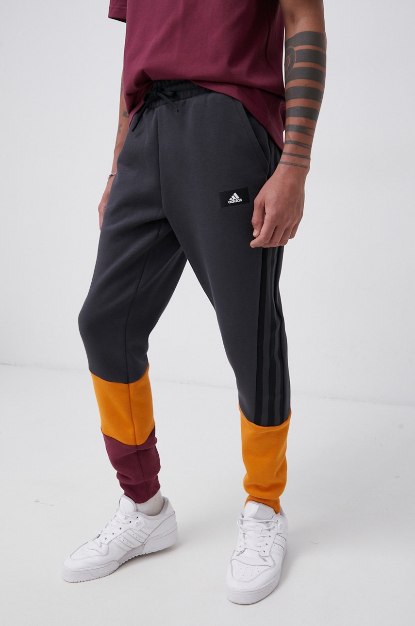 

Панталон adidas Performance H39763 мъжки в черно с десен, Черен
