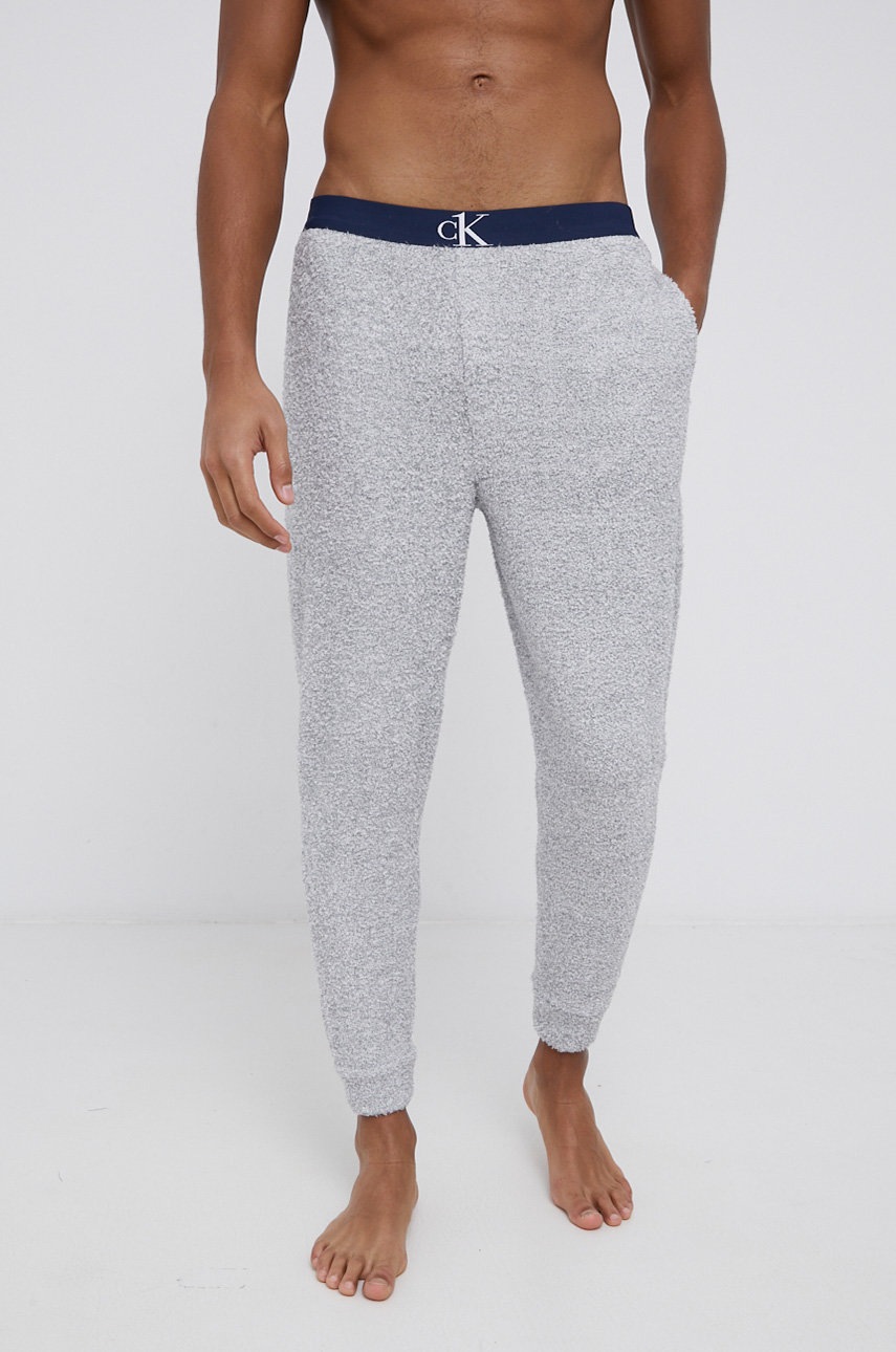 

Долнище на пижама Calvin Klein Underwear мъжко в сиво с десен, Сив