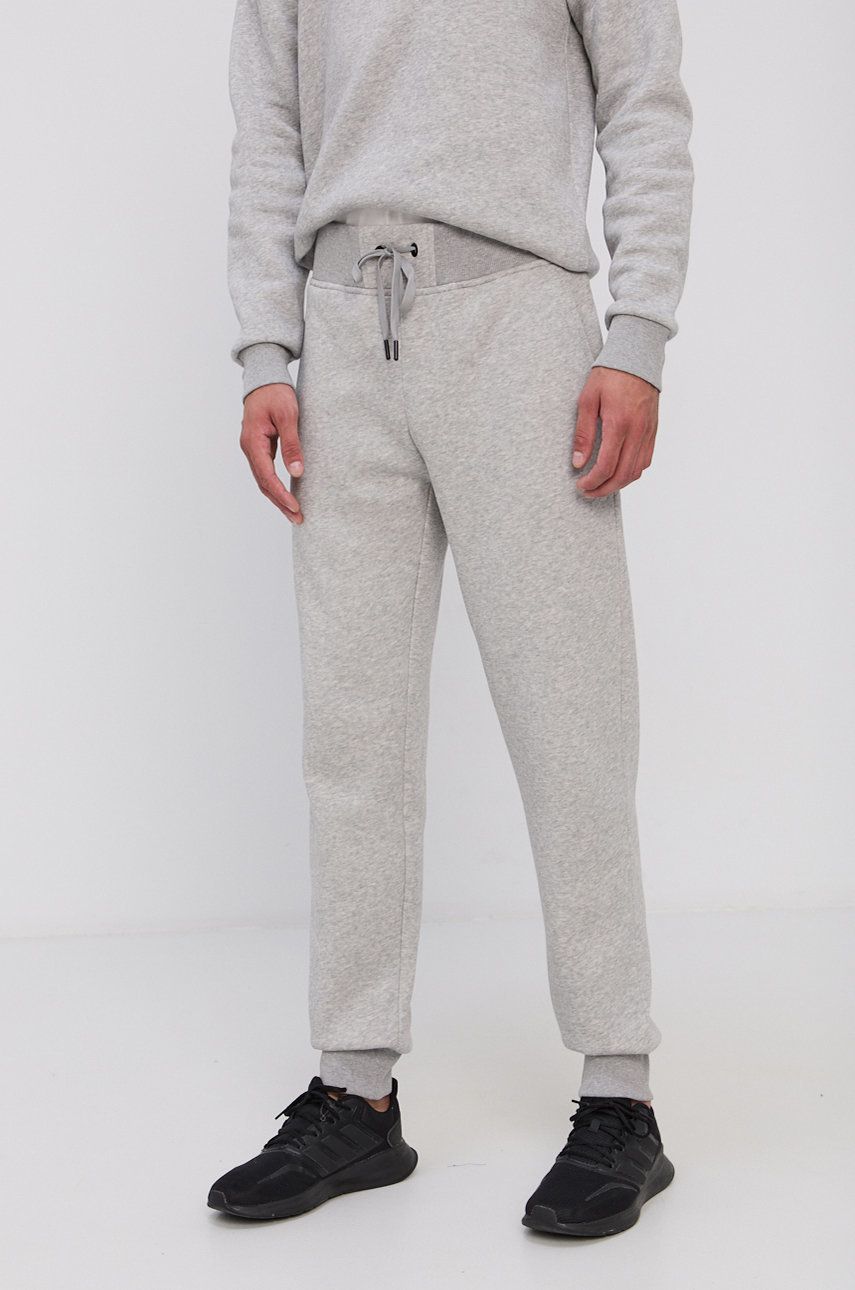 Peak Performance Pantaloni bărbați, culoarea gri, material neted answear.ro imagine 2022 reducere