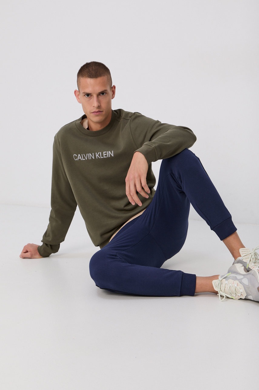 

Брюки Lyle & Scott мужские цвет синий с аппликацией