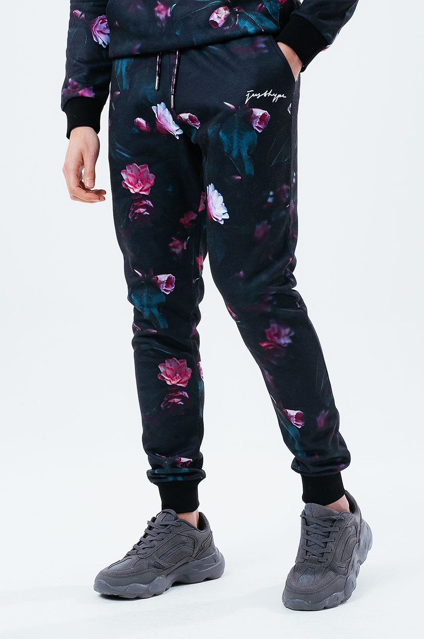 Hype pantaloni bărbați, culoarea negru, modelator