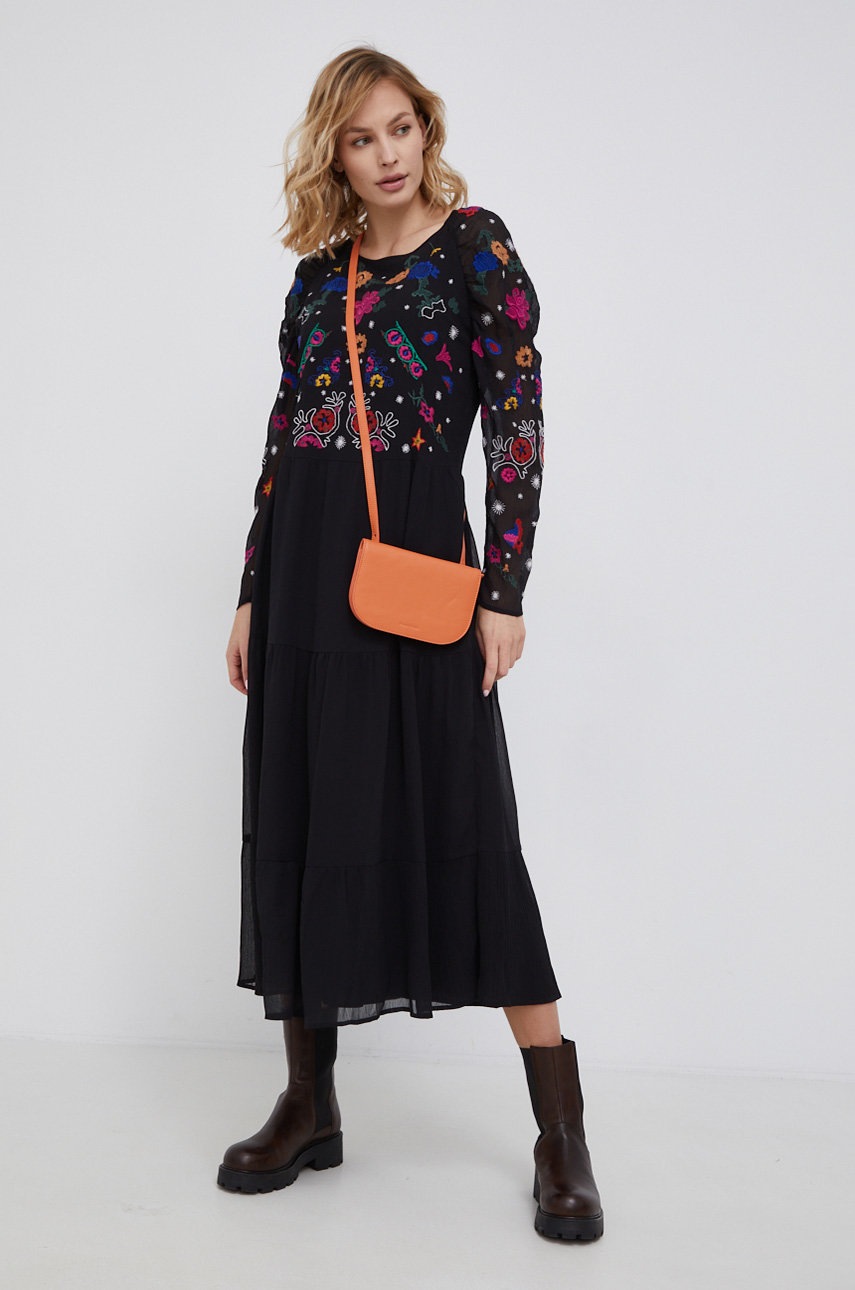 Desigual Sukienka kolor czarny midi prosta