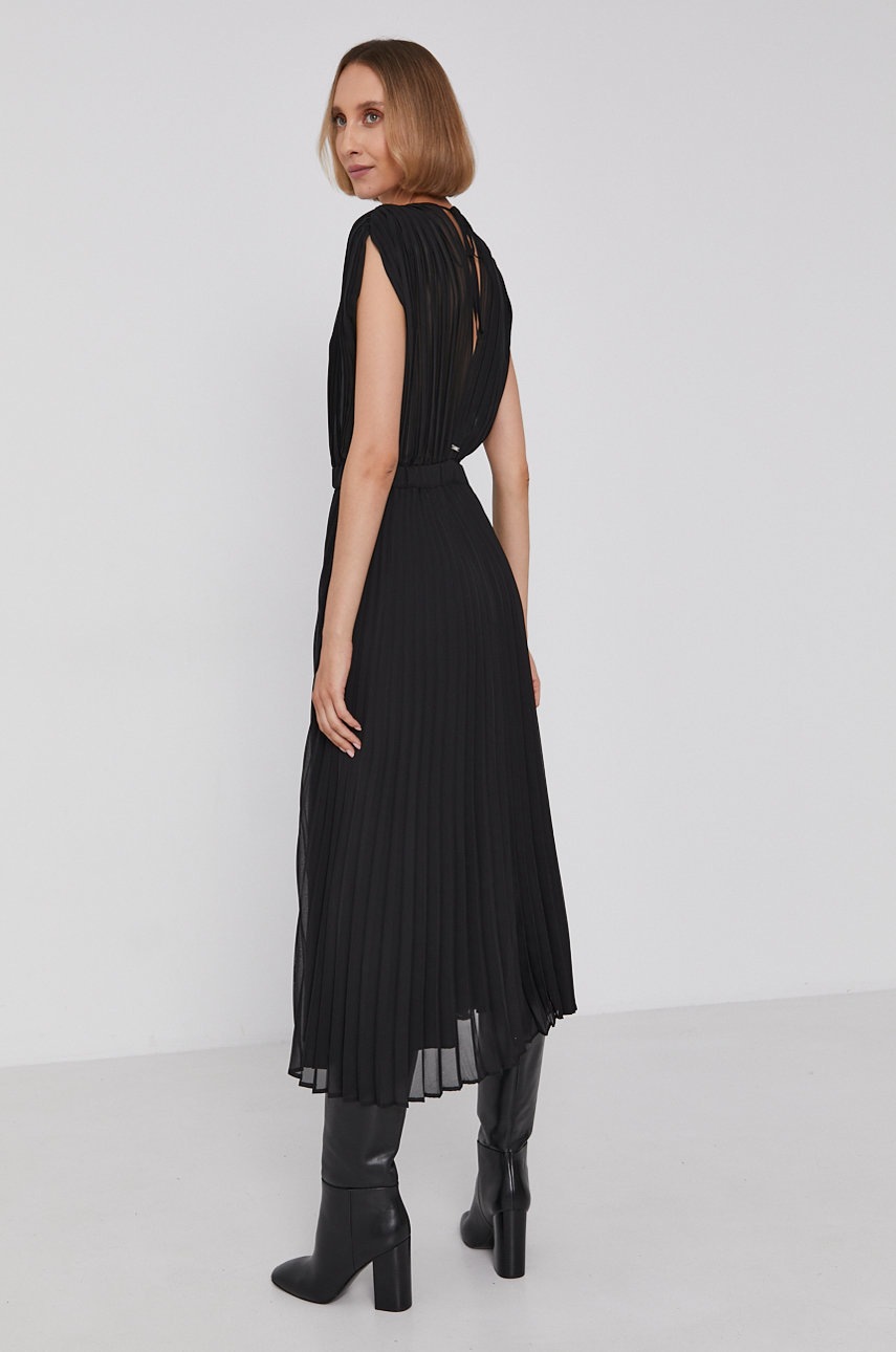 

Сукня Armani Exchange колір чорний midi розкльошена