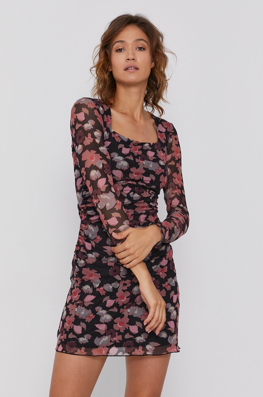 

Платье Desigual mini облегающее