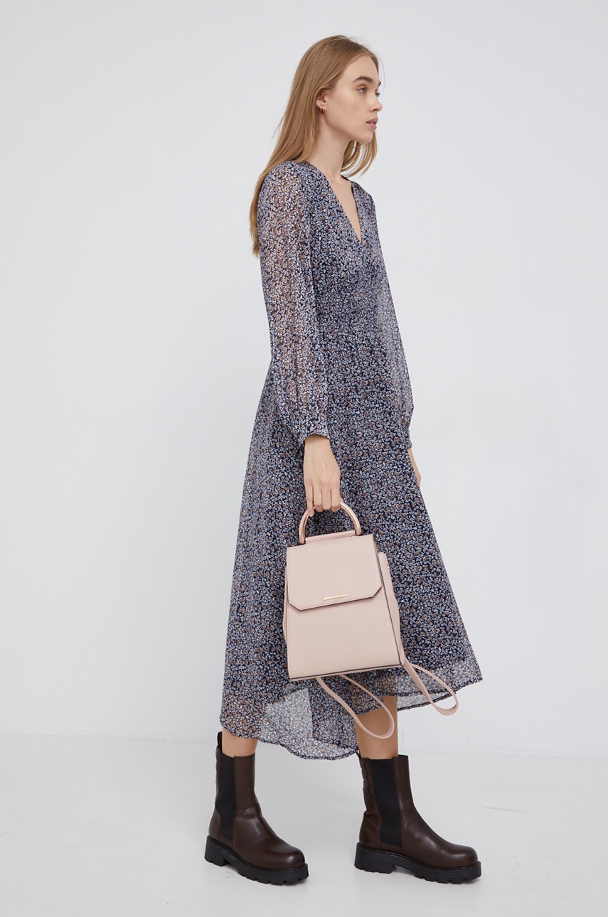 

Платье Pepe Jeans цвет синий midi расклешённое