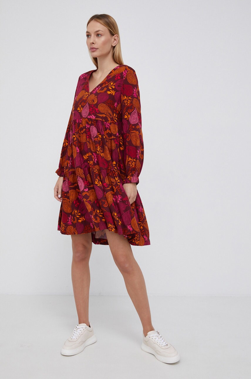 

Платье United Colors of Benetton mini расклешённое