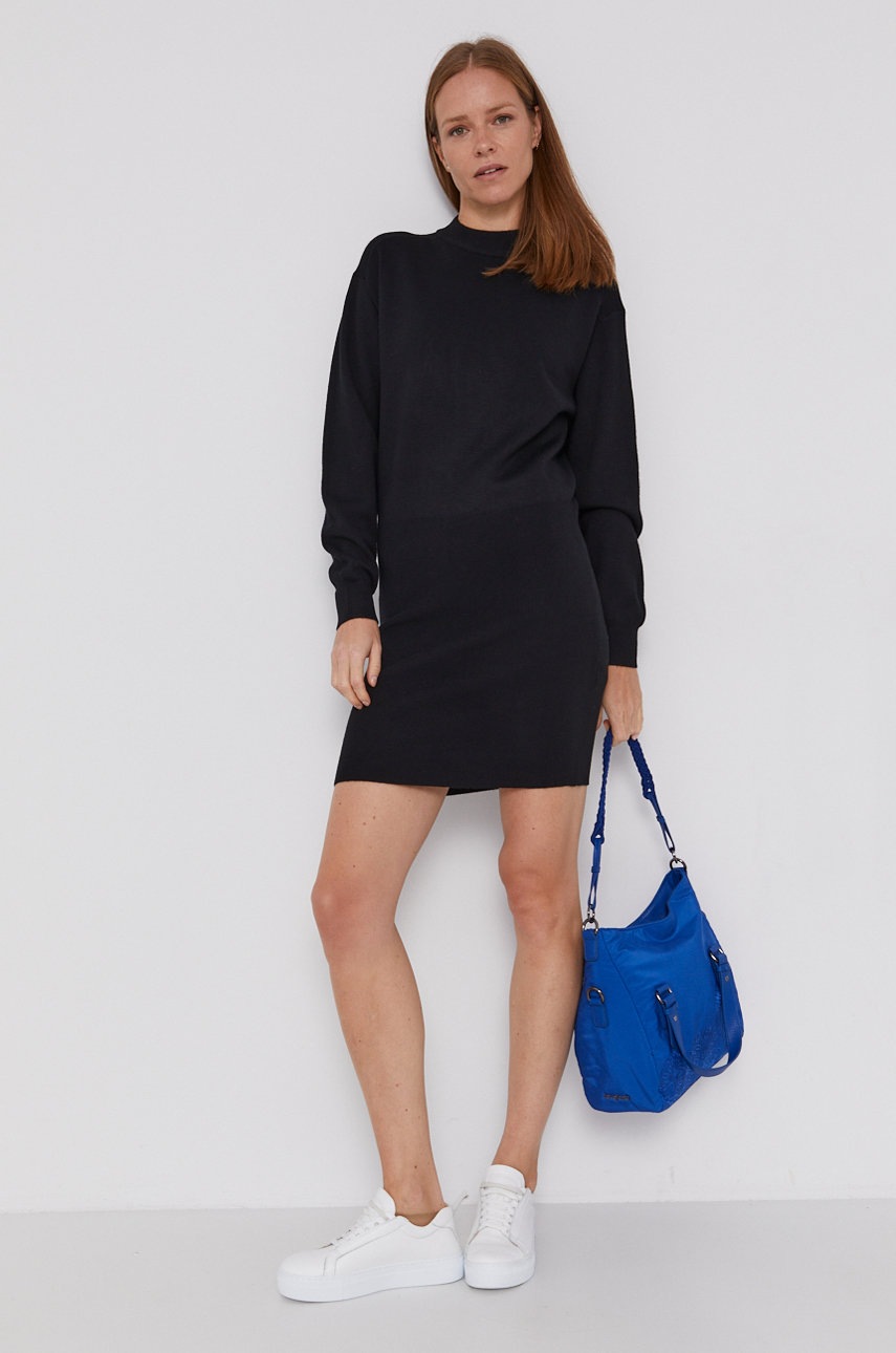 

Armani Exchange - Сукня