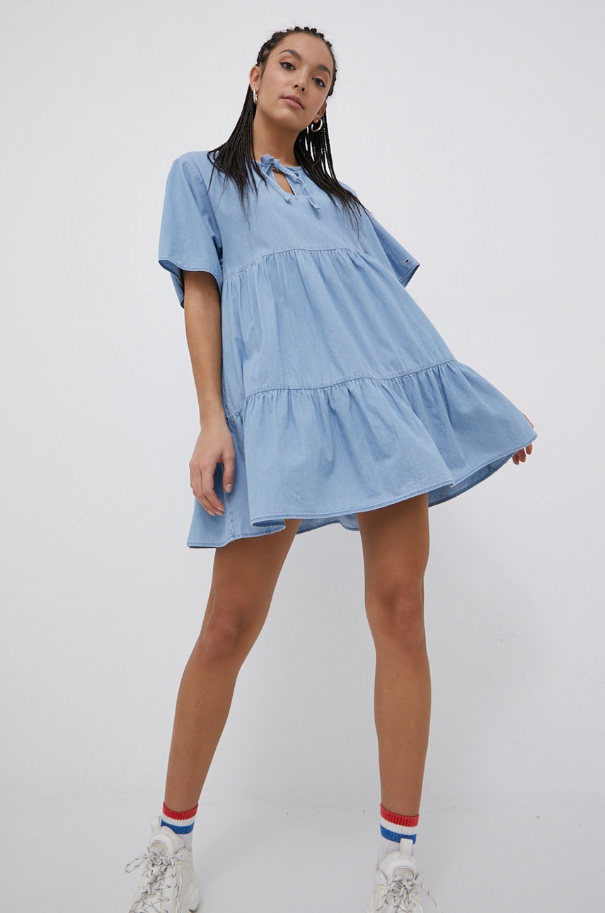 

Джинсова сукня Tommy Jeans mini розкльошена