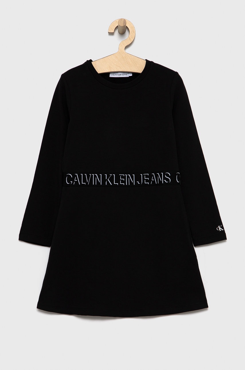 

Детска рокля Calvin Klein Jeans в черно къс модел със стандартна кройка, Черен
