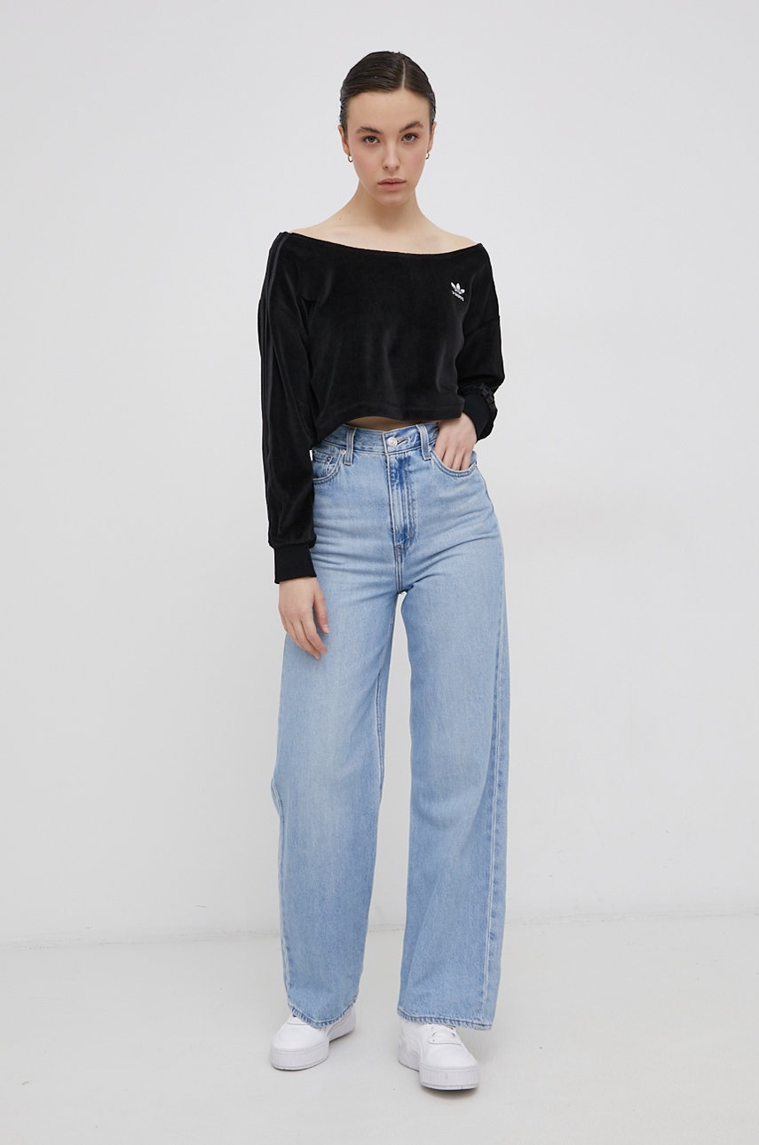 

Кофта adidas Originals H18840 женская цвет чёрный гладкая