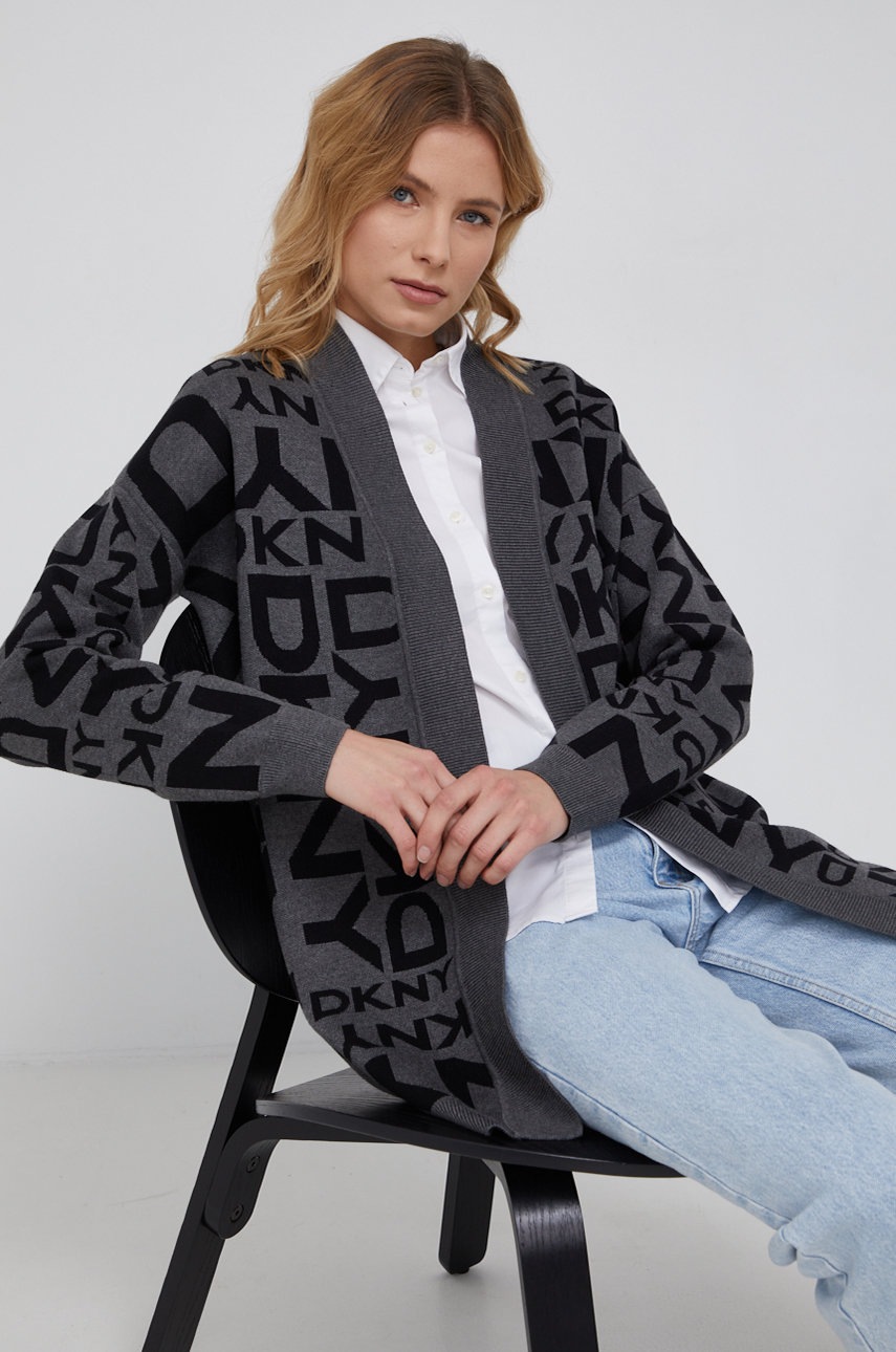 

Жилетка Dkny дамска в сиво от лека материя, Сив