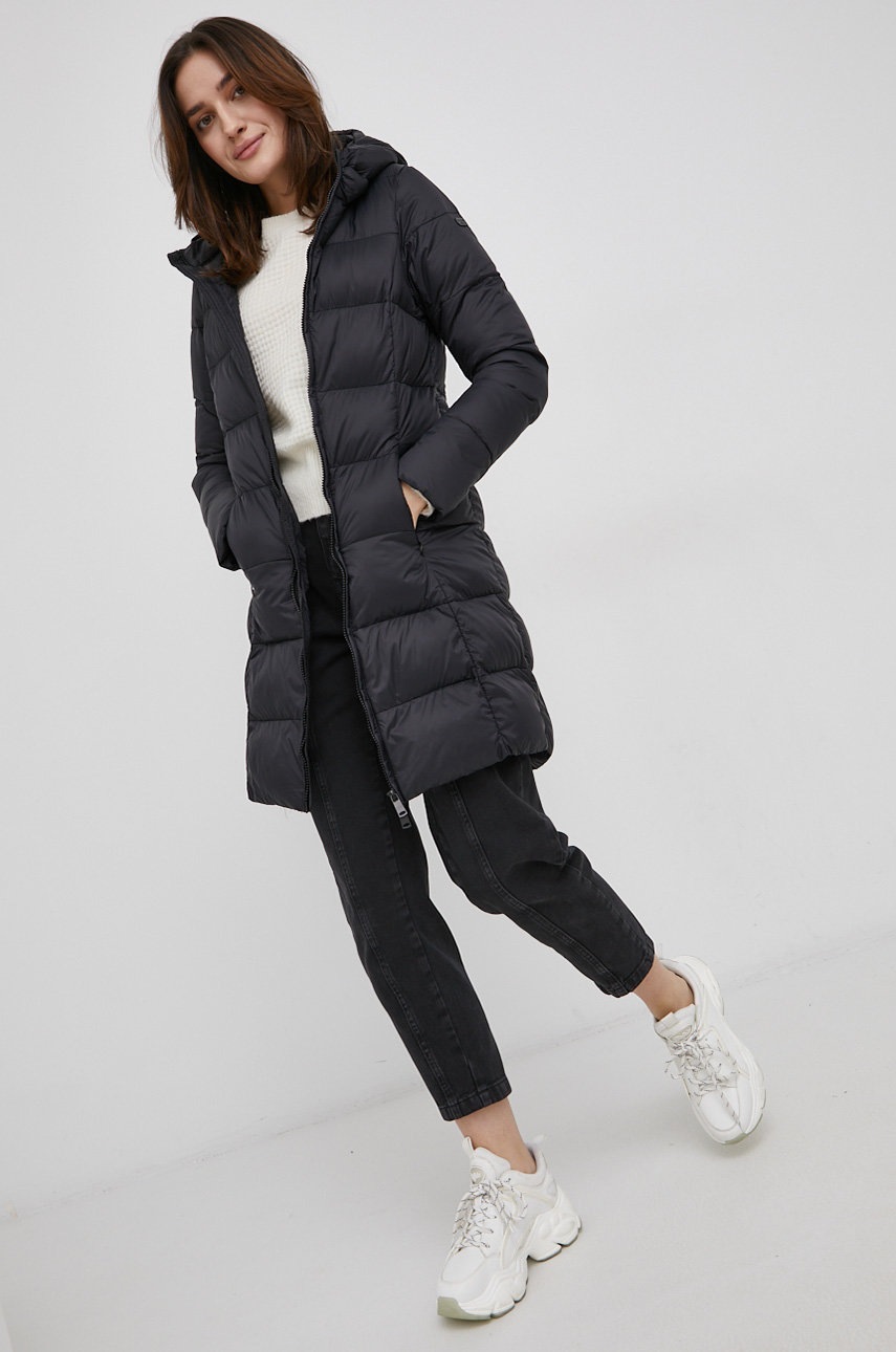 

Свитер Vero Moda женский цвет кремовый лёгкий