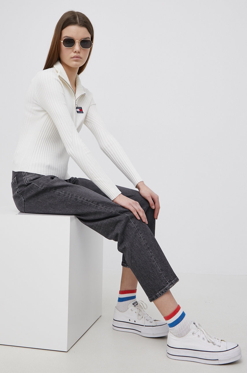 

Светр Tommy Jeans жіночий колір білий легкий
