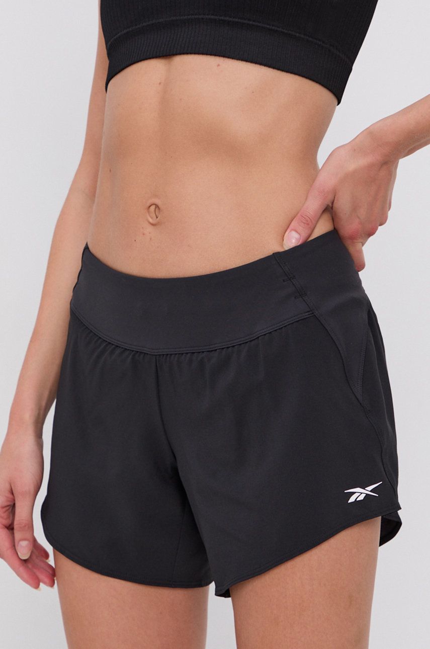 Reebok Pantaloni scurți GT3171 femei, culoarea negru, material neted, medium waist
