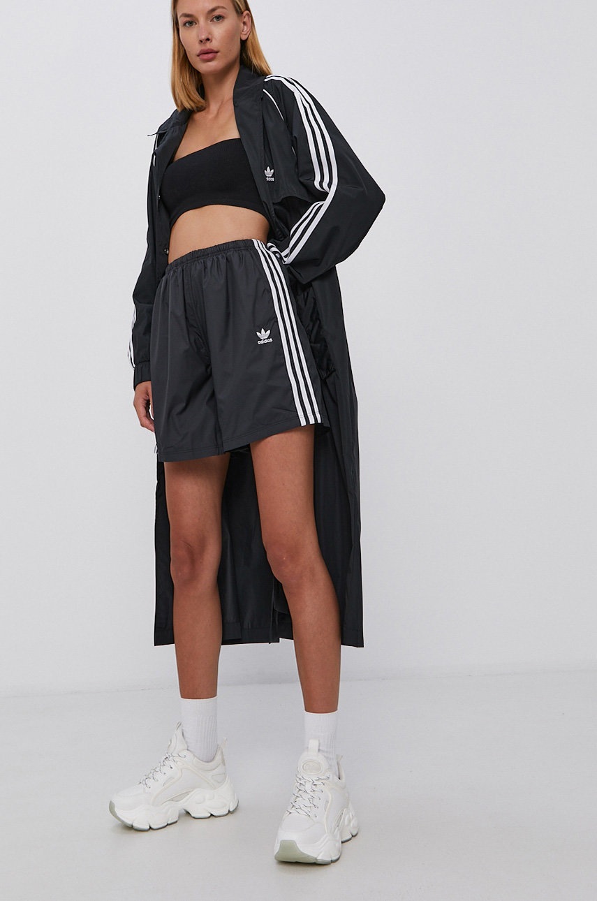 

Шорты adidas Originals H37753 женские цвет чёрный гладкие высокая посадка