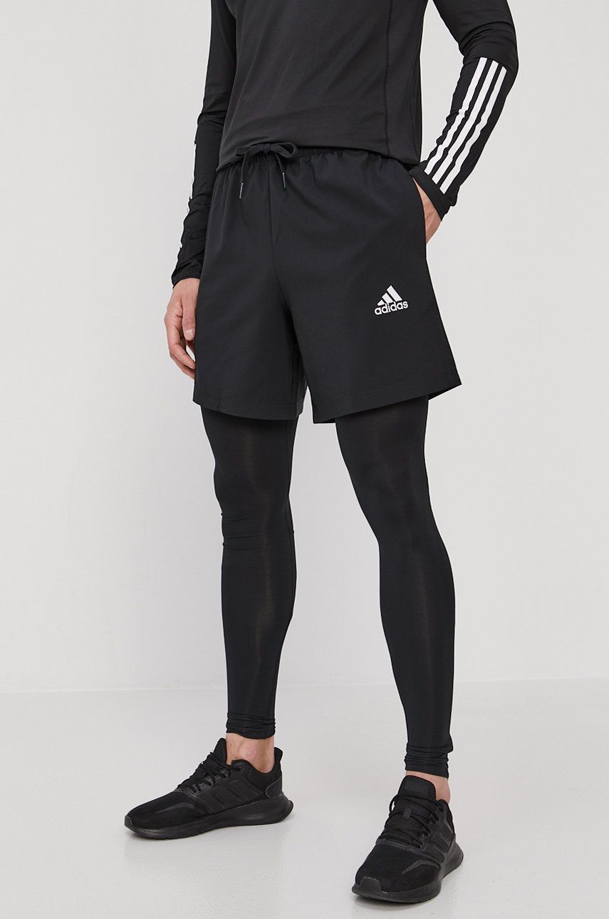 Adidas Pantaloni scurți GK9602 bărbați, culoarea negru adidas imagine noua