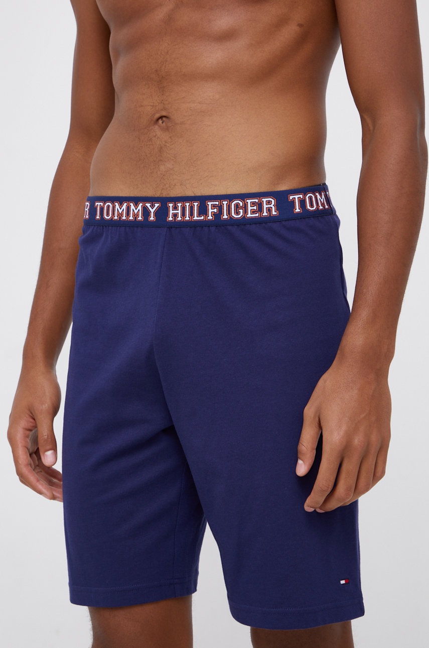 

Късо долнище на пижама Tommy Hilfiger мъжко в тъмносиньо с принт, Тъмносин