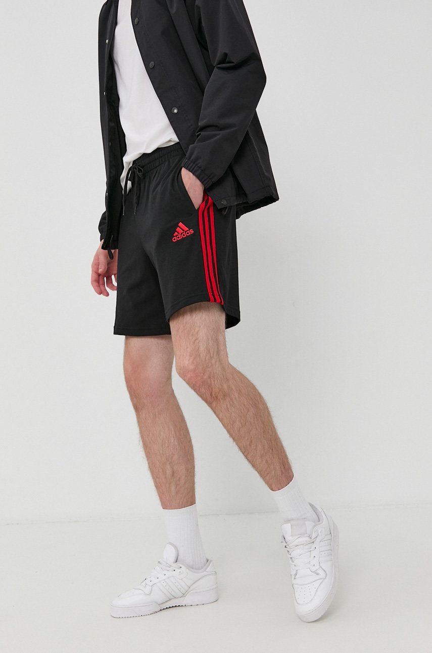 Adidas Pantaloni scurți bărbați, culoarea negru