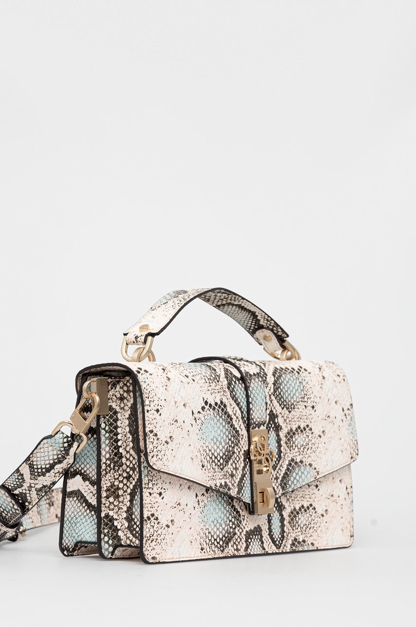 

Сумочка Guess