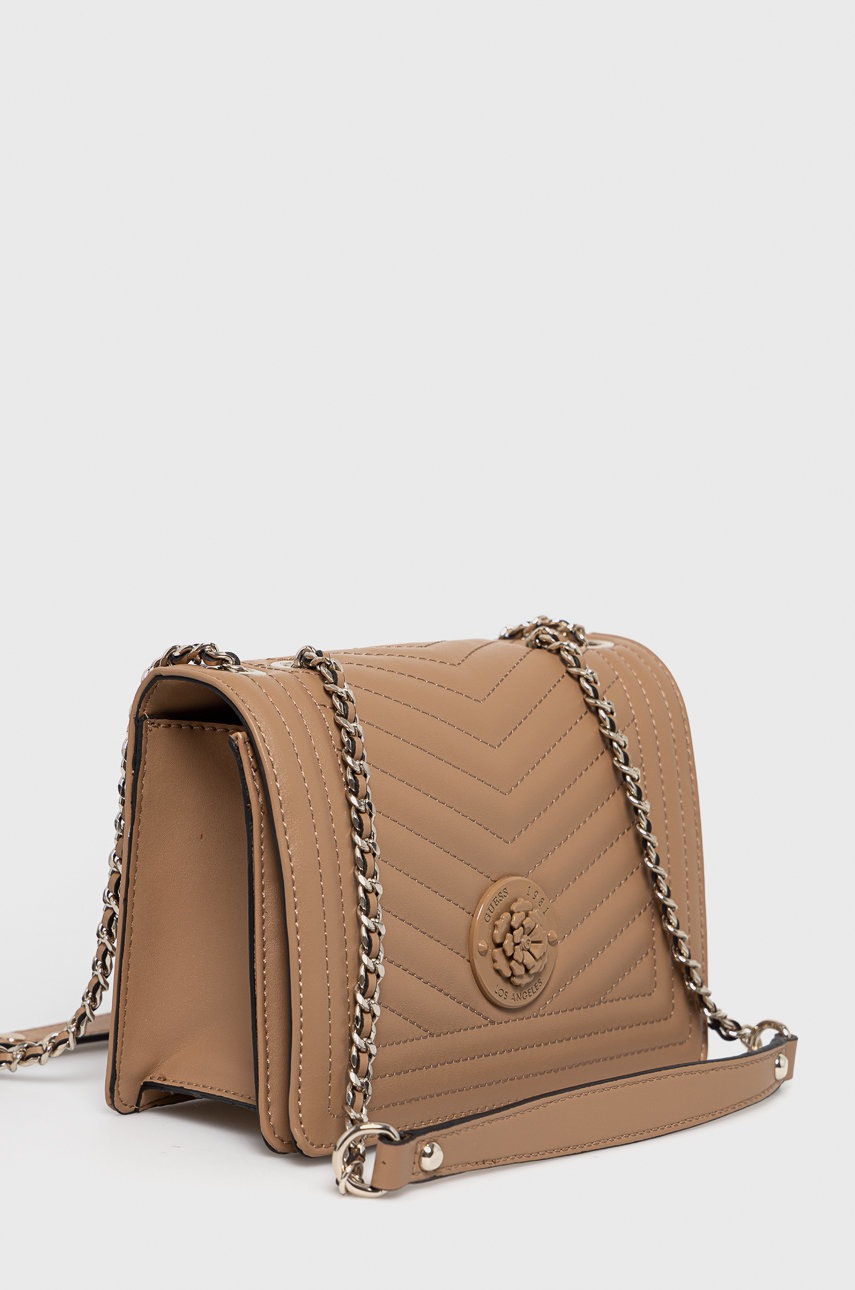 

Сумочка Guess цвет бежевый