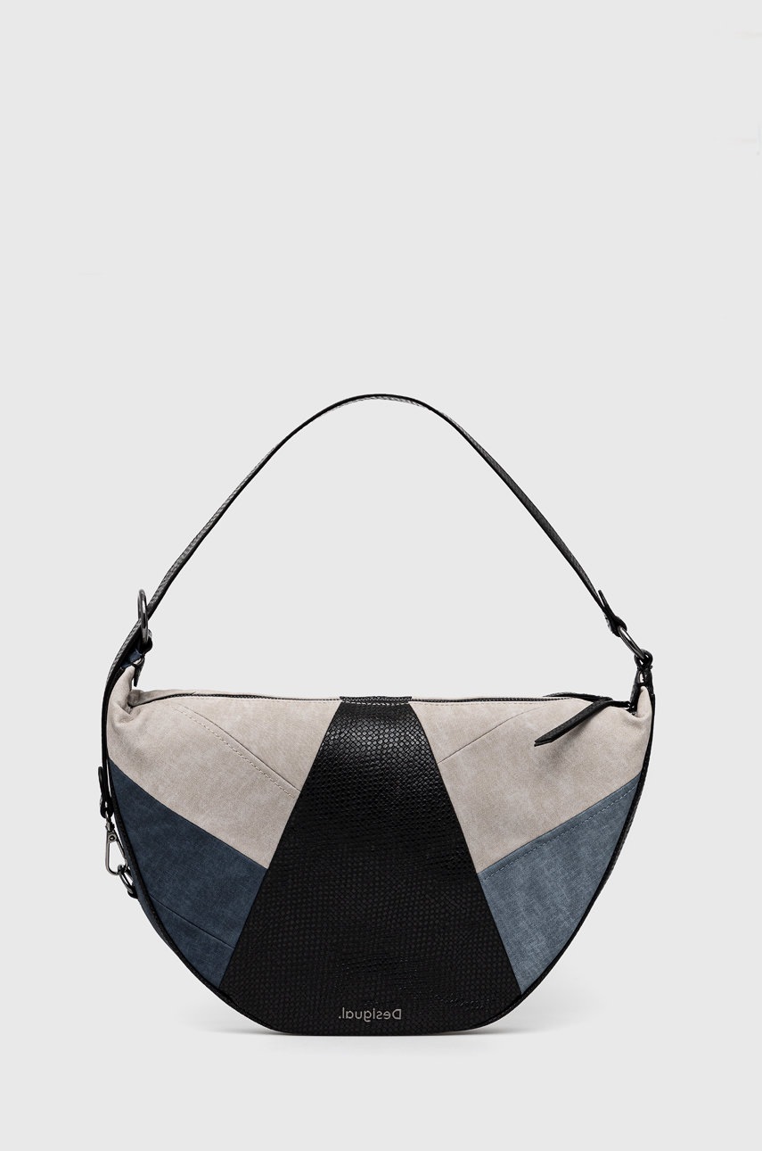 

Чанта Desigual в черно, Черен