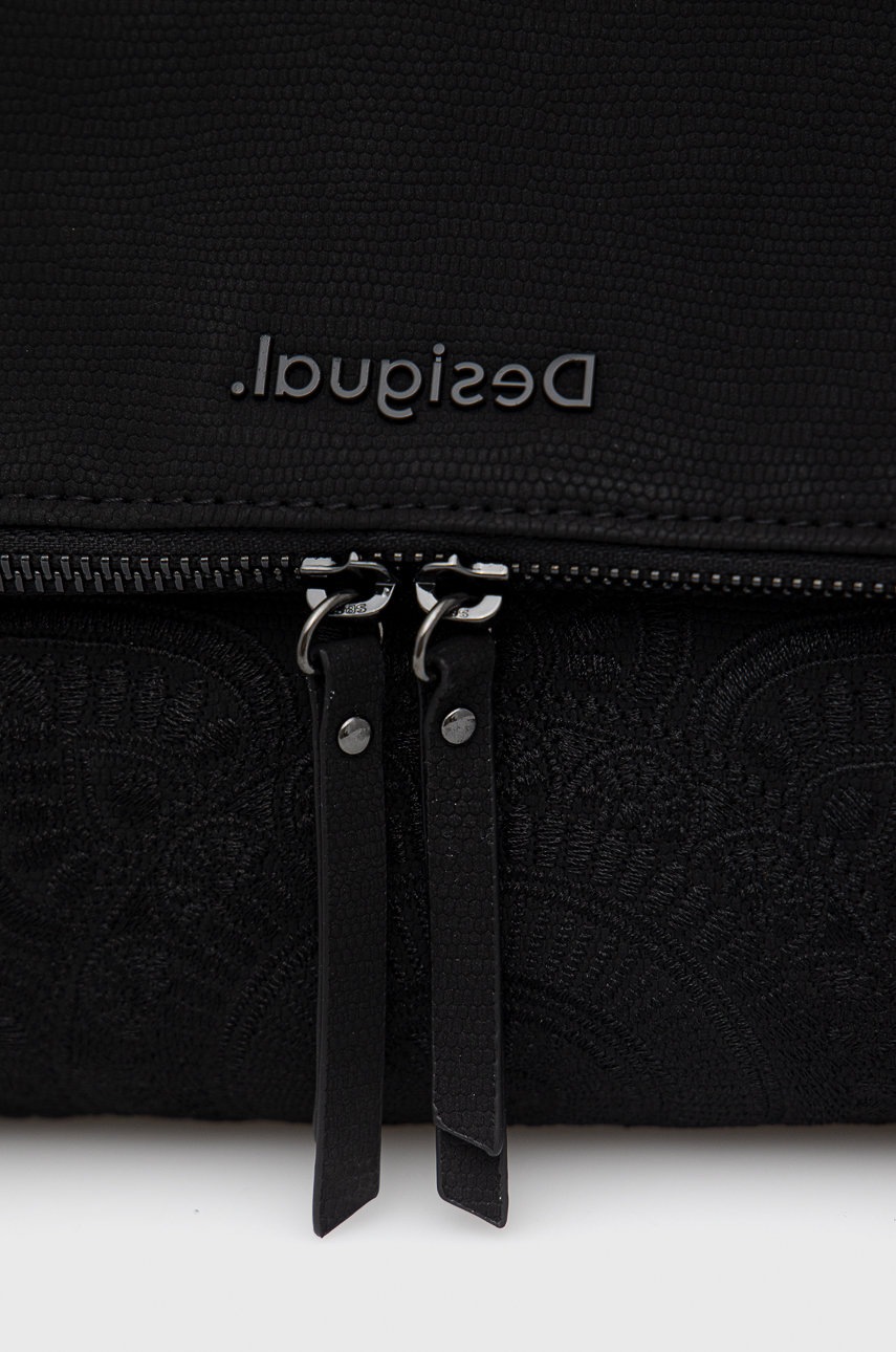 

Сумочка Desigual колір чорний