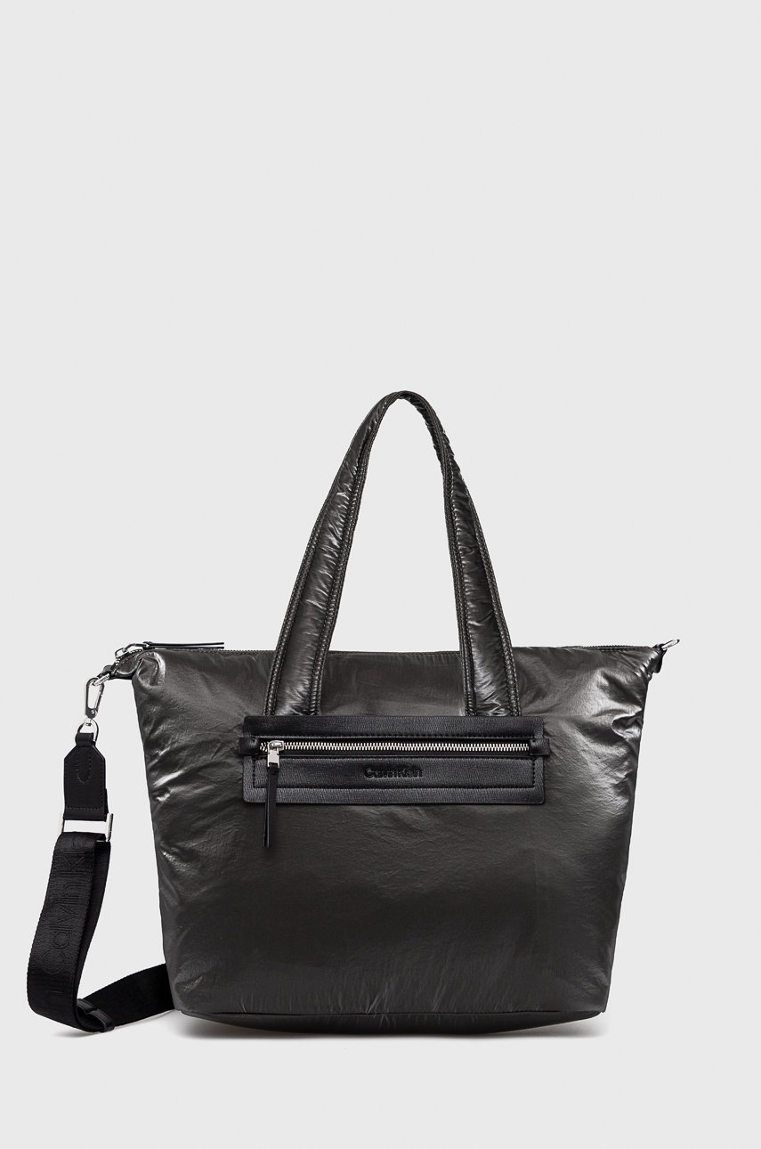 

Чанта Calvin Klein в сребристо, Сребърен