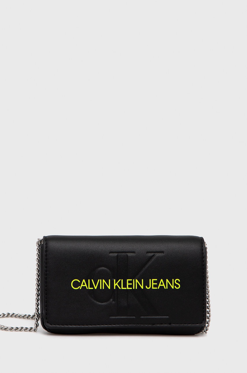 

Чанта Calvin Klein Jeans в черно, Черен