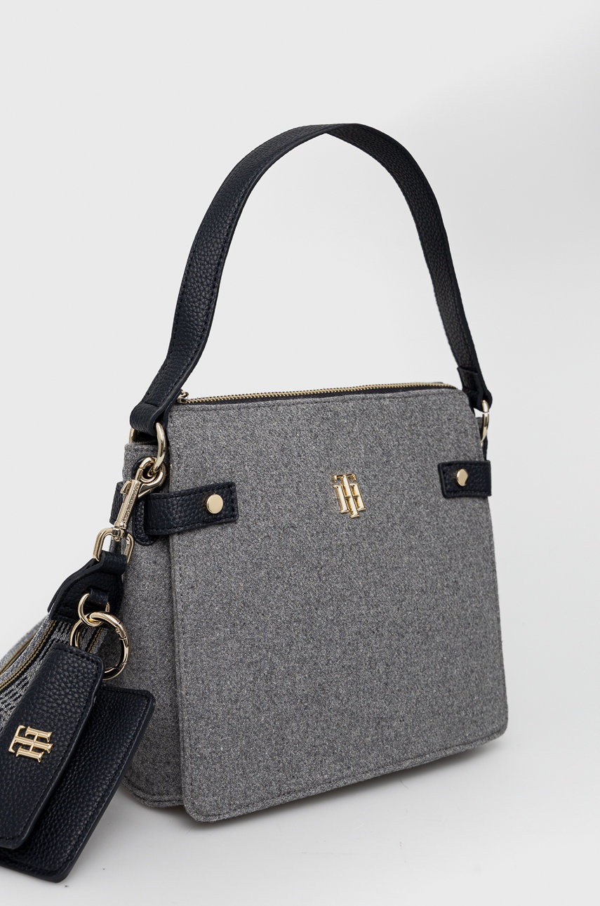 

Сумочка Tommy Hilfiger цвет серый